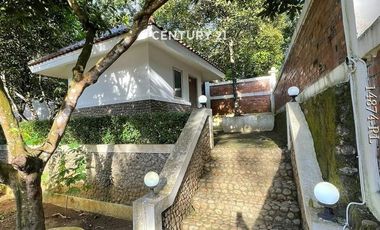 DIJUAL Rumah Villa  Furnished Di Carita Anyer Pandeglang Banten