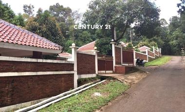 DIJUAL Rumah Villa  Furnished Di Carita Anyer Pandeglang Banten