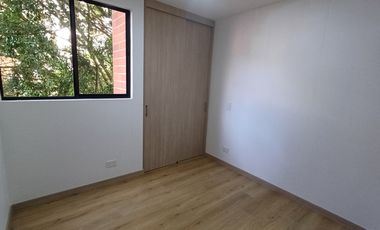 apartamento en arriendo en trianon. Cod A514820