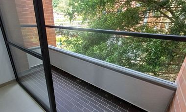 apartamento en arriendo en trianon. Cod A514820