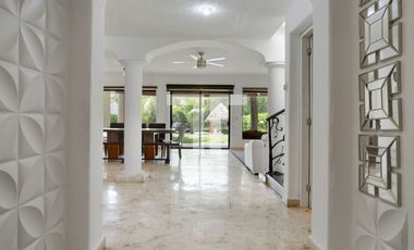Casa en renta 3 recámaras Isla Dorada Zona Hotelera Cancún