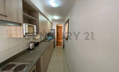 Se arrienda impecable departamento amoblado, excelente ubicaión y conectividad