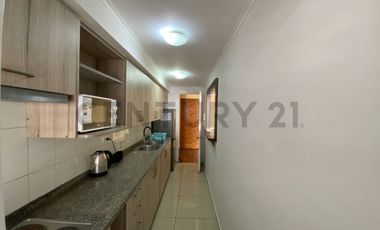 Se arrienda impecable departamento amoblado, excelente ubicaión y conectividad