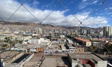 Se arrienda impecable departamento amoblado, excelente ubicaión y conectividad