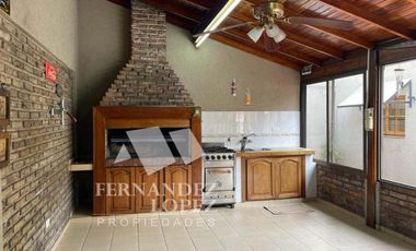 Casa en venta en Bernal Oeste