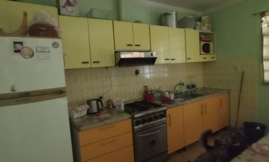 Chalet en venta en Temperley Este