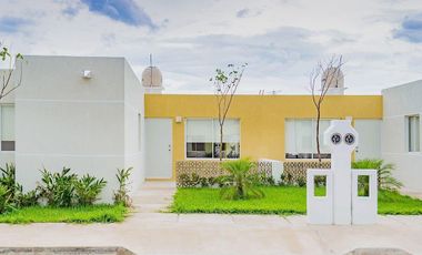 Casa en Venta al Sur de Mérida, MT  23-4640