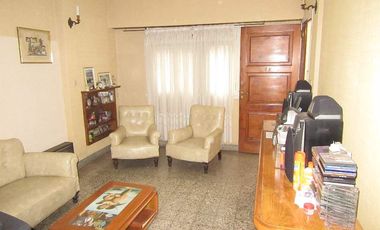 Casa para 2 Familias en venta en Lanus Este