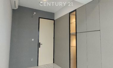 Sewa Kemang Village Residence Pet Friendly Apartemen