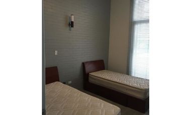 Alquilo extraordinario triplex amoblado  en Marbella Todo Incluido