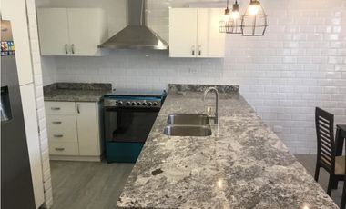 Alquilo extraordinario triplex amoblado  en Marbella Todo Incluido