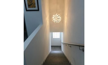 Alquilo extraordinario triplex amoblado  en Marbella Todo Incluido