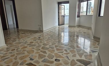 apartamento en arriendo en el prado. Cod A126483