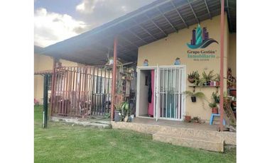 VENDO CASA DE 3HAB A UNA ALTITUD DE 1000M.S.N.M.
