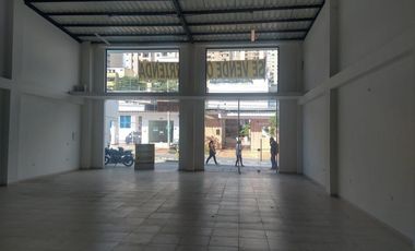 local en arriendo en cabecera del llano. Cod A106569