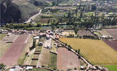 VENDO TERRENO 1332 M2 PAUCARBAMBA VALLE SAGRADO CUSCO