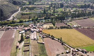 VENDO TERRENO 1332 M2 PAUCARBAMBA VALLE SAGRADO CUSCO