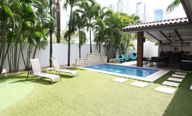 Antigua, Costa del Este con Piscina