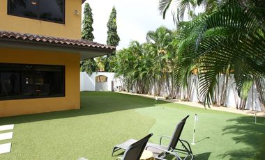 Antigua, Costa del Este con Piscina