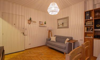 PERON AL 1800, CONGRESO Alquiler Temporario de hermoso 2 ambientes con Patio a metros de subtes A y B en innmejorable ubicacion