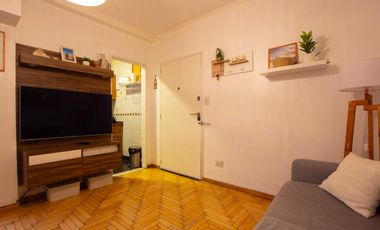 PERON AL 1800, CONGRESO Alquiler Temporario de hermoso 2 ambientes con Patio a metros de subtes A y B en innmejorable ubicacion