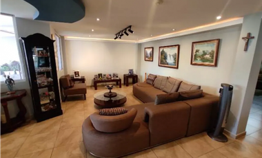 VENTA DE CASA EN BETANIA, VILLA DE LAS FUENTES