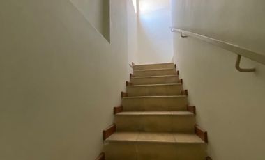 Casa en Ladron de Guevara súper ubicada! Ideal oficinas o negocio