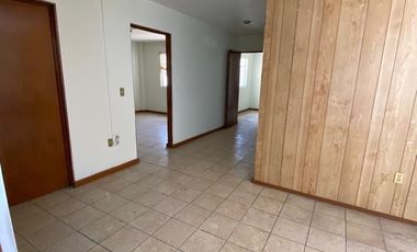 Casa en Ladron de Guevara súper ubicada! Ideal oficinas o negocio