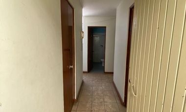 Casa en Ladron de Guevara súper ubicada! Ideal oficinas o negocio