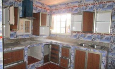 VENDO CASA EN LA CHORRERA BARRIO BALBOA 2R