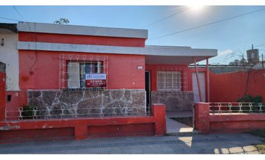 Vendo Casa en Villa El Libertador 2 dormitorios Escritura