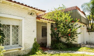 Casa 3 Habitaciones en venta en CASEROS con pileta