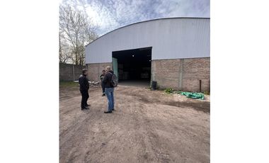 LOTES CON GALPONES A RECICLAR, ZONA INDUSTRIAL EN MALVINAS ARGENTINAS