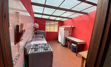 casalote en venta en centro. Cod V331