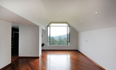 VENTA de CASAS en LA CALERA