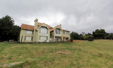 VENTA de CASAS en LA CALERA