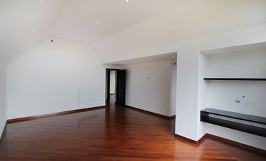 VENTA de CASAS en LA CALERA
