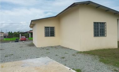 VENTA DE CASA EN PENONOME - VILLAS DE LLANO MARIN
