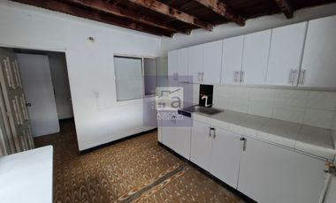 COD. 4860 - SE ARRIENDA APARTAMENTO - BARRIO: SIN DEFINIR