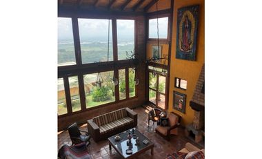 Venta de Casa Campestre Condominio Arroyohondo Norte de Cali.