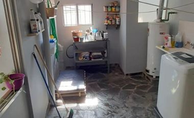 VENTA DE PH AL FRENTE 4 AMBIENTES CON AMPLIA TERRAZA EXCELENTE UBICACION