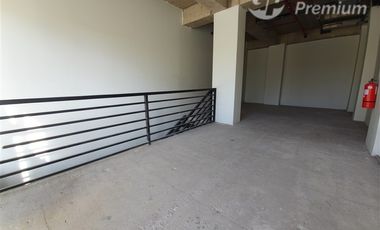 Local Comercial en arriendo en Vitacura 165 M2