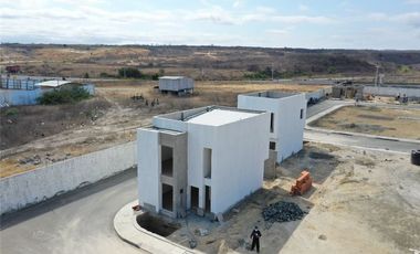 Casa en venta - Ciudadela - Manta