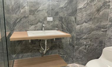 casa en arriendo en urbanización la flora. Cod A108302