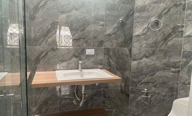 casa en arriendo en urbanización la flora. Cod A108302