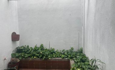 casa en arriendo en urbanización la flora. Cod A108302