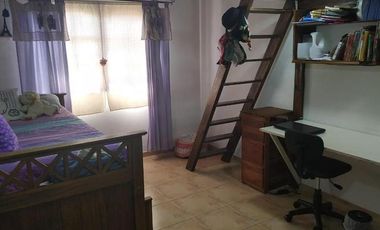 AMPLIO DUPLEX 4 AMB. CON PATIO Y COCHERA