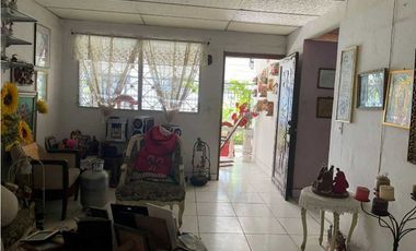 VENDO CASA DE SEGUNDA DE 450M2 DAVID
