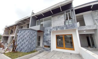 CASHBACK UP TO 100Jt, Rumah Mewah di Jln Kaliurang Sleman