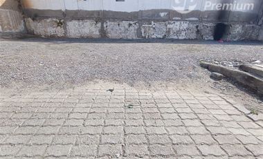 Se Vende Estacionamiento 700m2 esquina aldunate en Coquimbo
